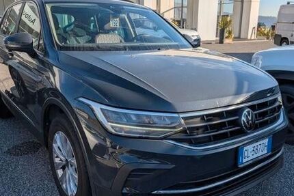 VW Tiguan 25.000 km 22.950 &euro; Grebenstein 34393