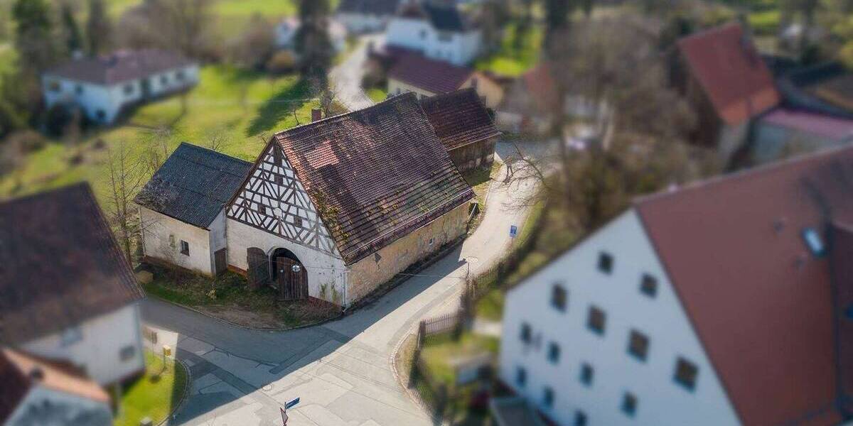 Bauernhaus, Landhaus Etzelwang Gerhardsberg - 9 Zimmer, 220 m&sup2;, 90.000&euro; | Angebot:25666118