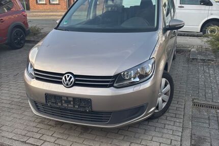 VW Touran 206.478 km 6.900 &euro; Kiel 24159