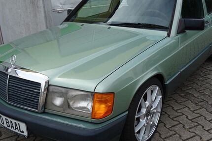 Mercedes-Benz 190 262.455 km 7.950 &euro; Waldkraiburg 84478