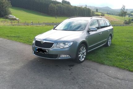 Skoda Superb 218.000 km 5.700 &euro; Brilon 59929