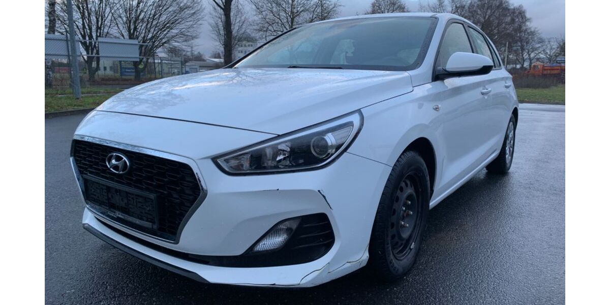 Hyundai i30 80.500 km 8.999 &euro; Göttingen 37079