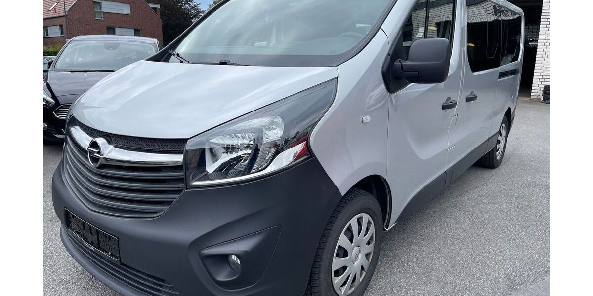 Opel Vivaro 193.554 km 16.900 &euro; Gütersloh 33335