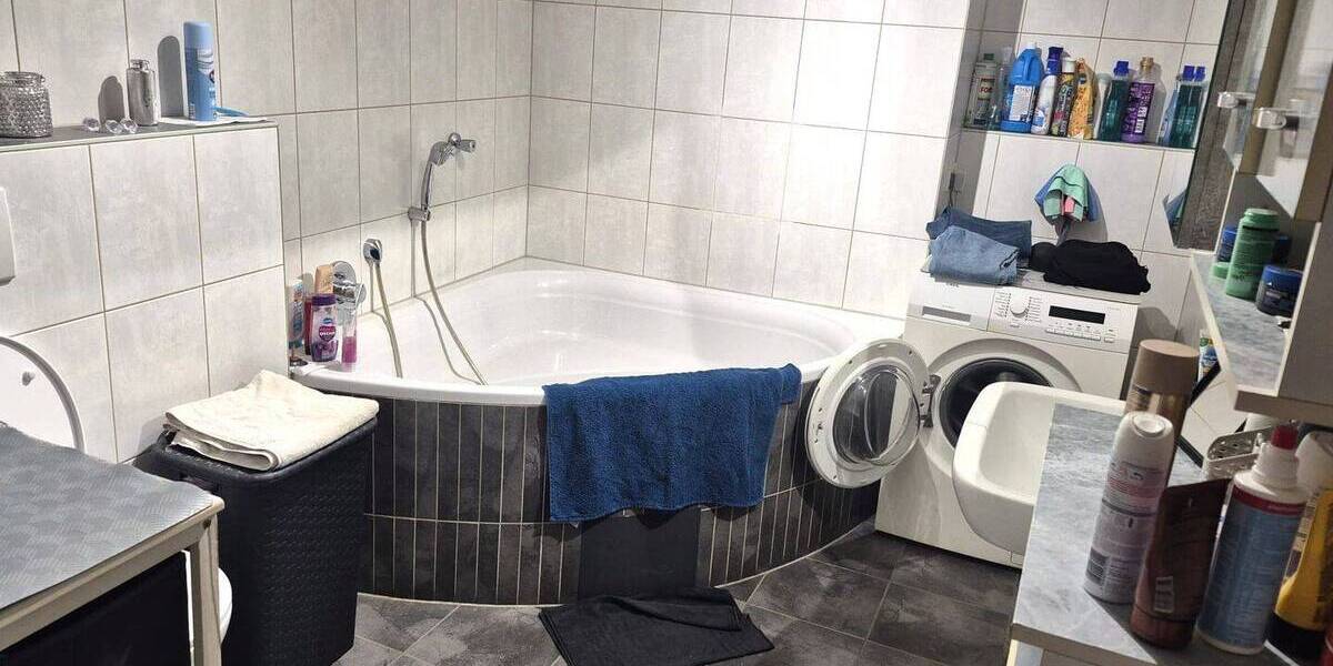 Etagenwohnung Trier Trier-West-Pallien - 3 Zimmer, 100 m&sup2;, 900&euro; | Angebot:26319863