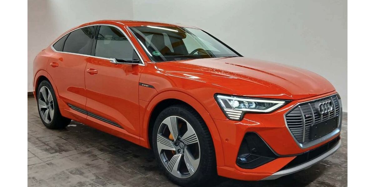 Audi e-tron 44.550 km 29.900 &euro; München 80999