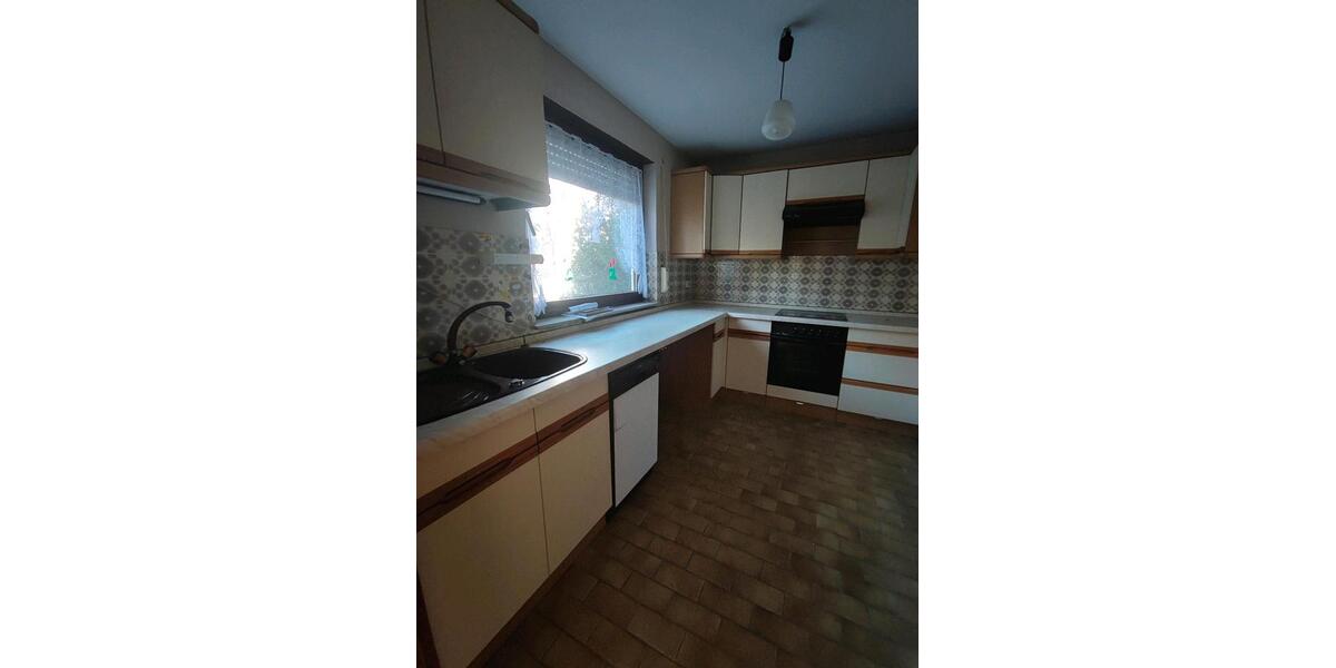 Doppelhaushälfte Leonberg - 6 Zimmer, 146 m&sup2;, 500.000&euro; | Angebot:27244479