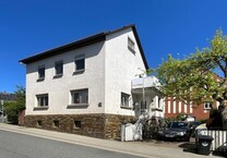 Königstein: Gemütliches Zuhause oder Kapitalanlage mit Gestaltungsmöglichkeit in Falkenstein