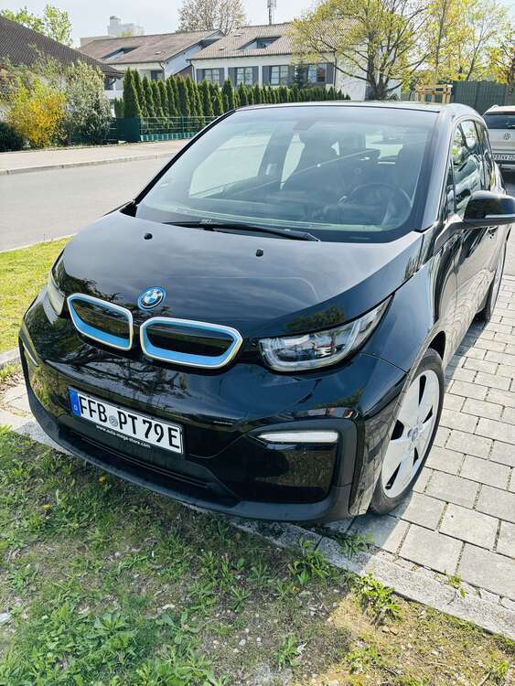 i3