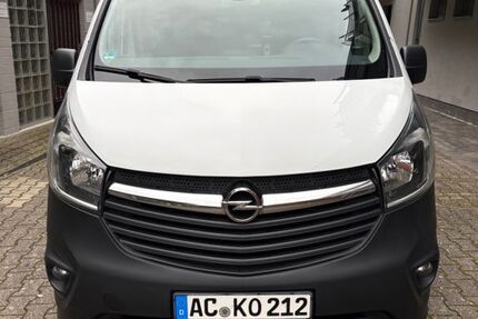 Opel Vivaro 138.000 km 12.800 &euro; Würselen 52146