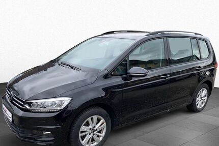 VW Touran 63.900 km 24.990 &euro; Lahr 77933
