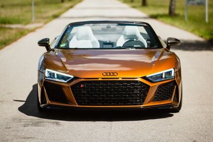 Audi R8 9.900 km 165.000 &euro; Klosterlechfeld 86836