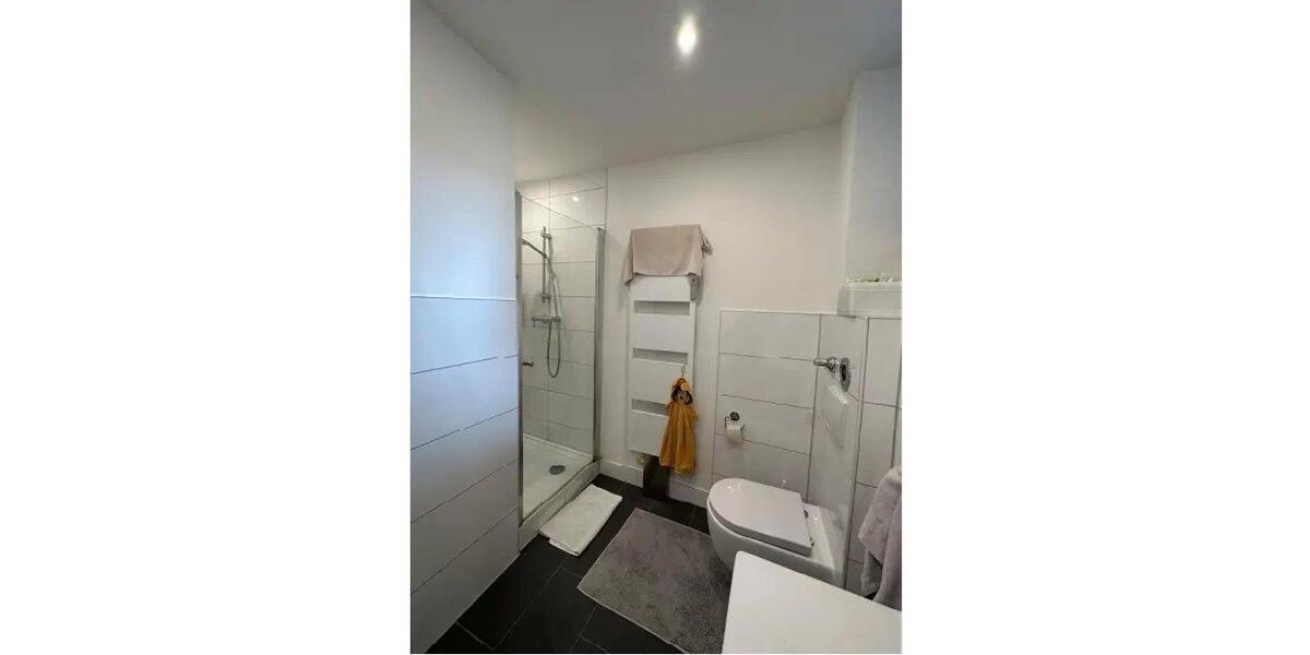 Wohnen auf Zeit Augsburg Universitätsviertel - 1 Zimmer, 94 m&sup2;, 540&euro; | Angebot:26385241