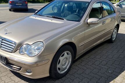 Mercedes-Benz C 200 197.000 km 1.600 &euro; Beckdorf 21643