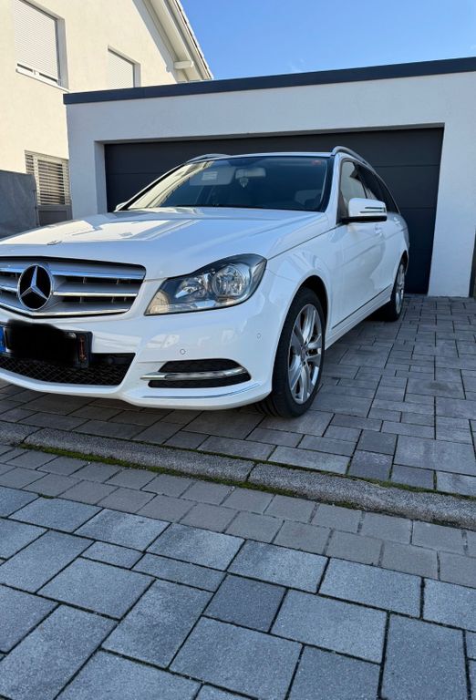 Mercedes-Benz C 180 194.500 km 9.000 € Mahlberg 77972