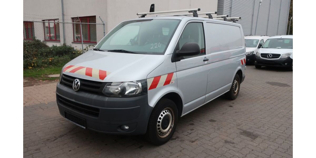 VW T5 Transporter 234.535 km 11.900 &euro; Hannover 30179