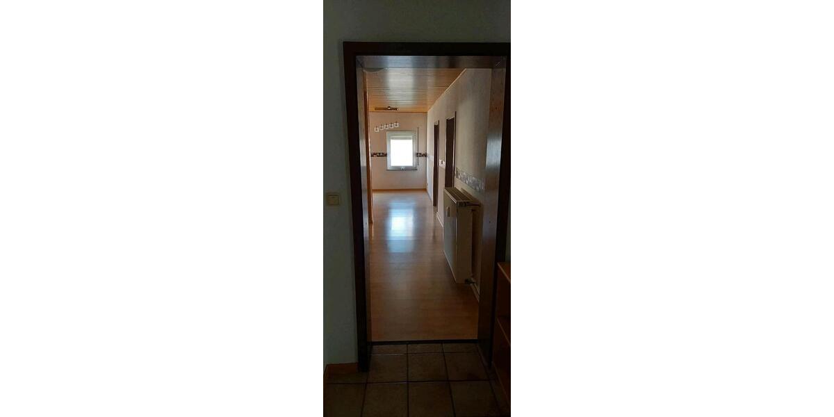 Erdgeschoßwohnung Ottweiler - 3 Zimmer, 100 m&sup2;, 650&euro; | Angebot:26199896