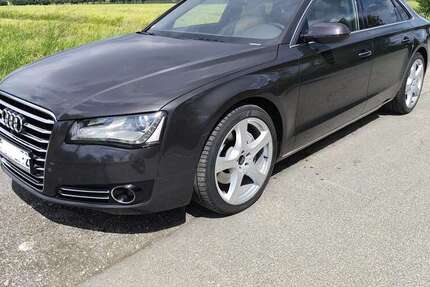 Audi A8 116.500 km 21.900 € Paderborn 33102