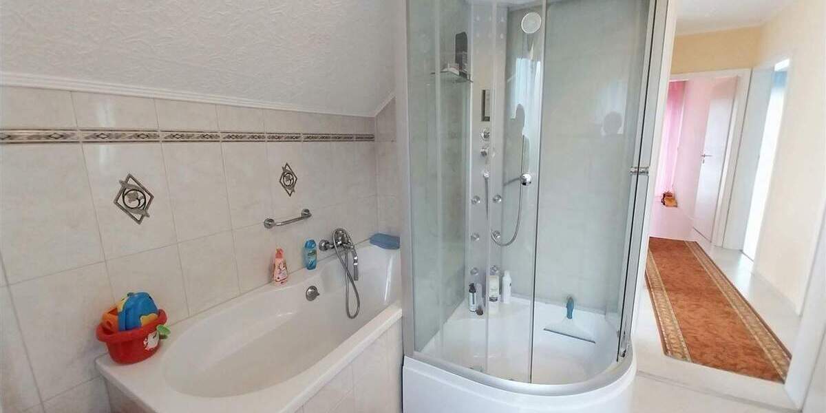 Einfamilienhaus mit Platz für neue Erinnerungen! 4 zimmer