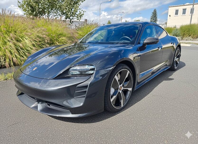 Porsche Taycan 77.600 km 63.400 € Mühlheim 63165