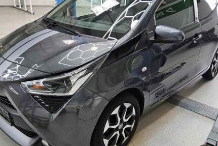 Toyota Aygo (X) 60.000 km 12.800 &euro; Bad Gögging 93333
