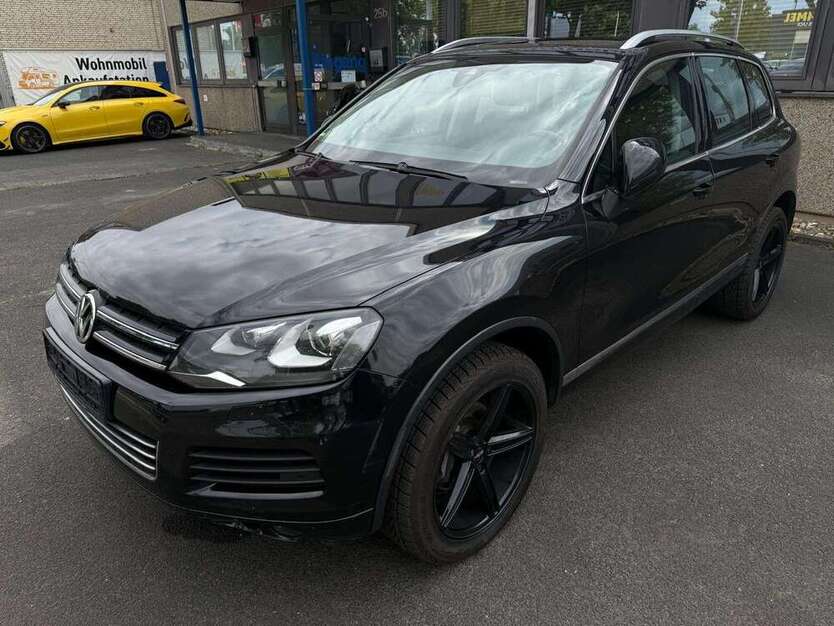 VW Touareg 264.000 km 11.890 € Köln 50739