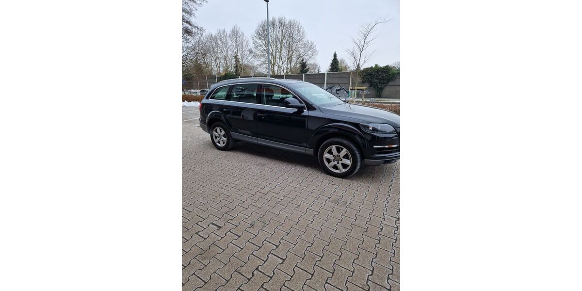Audi Q7 116.500 km 21.000 &euro; Hamburg 21031