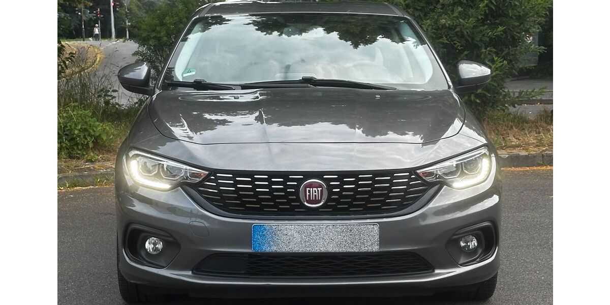 Fiat Tipo 72.187 km 8.900 &euro; Sankt Augustin 53757