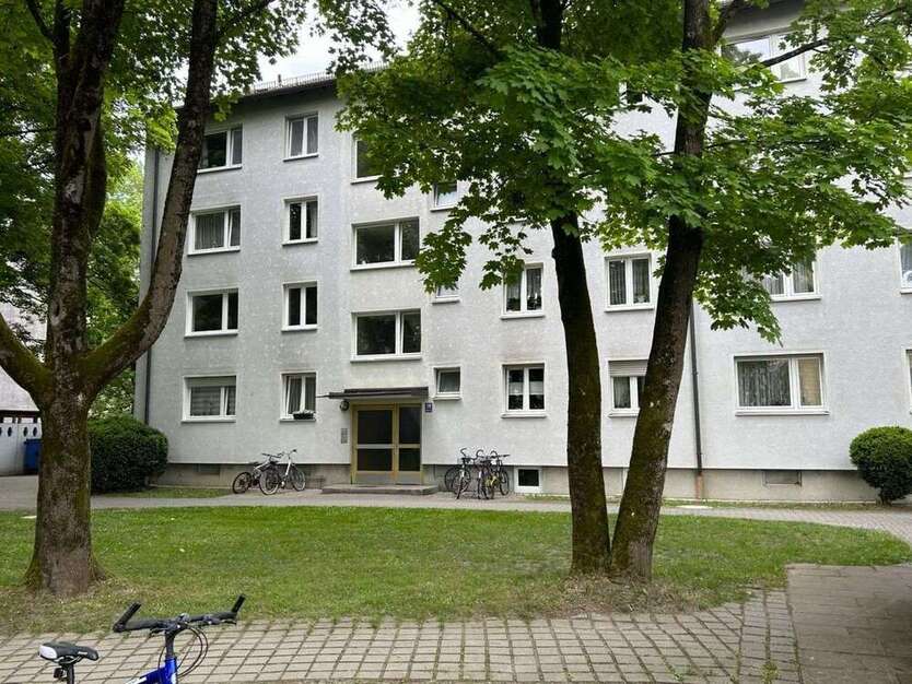 Wohnung zum Mieten in München 1.015,83 € 64.09 m²