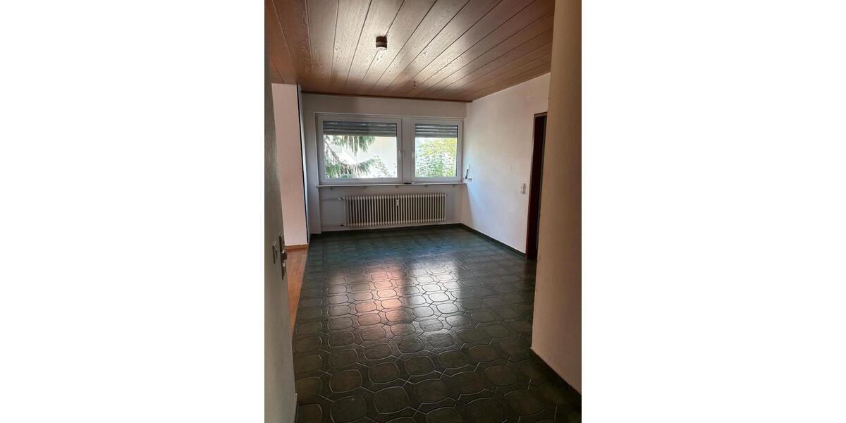 Etagenwohnung Köngen - 4.5 Zimmer, 120 m&sup2;, 390.000&euro; | Angebot:27077221