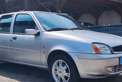 Ford Fiesta 98.000 km 1.450 &euro; Panketal 16341