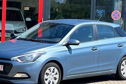 Hyundai i20 58.500 km 9.989 &euro; Bernburg 06406