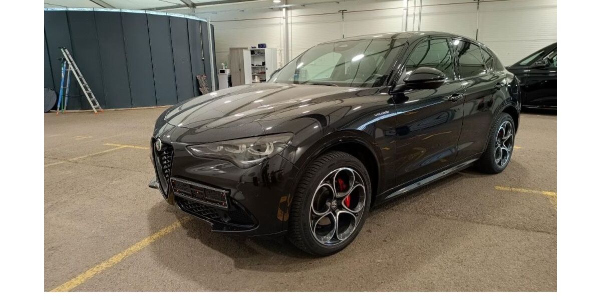 Alfa Romeo Stelvio 42.391 km 39.985 &euro; Pohlheim 35415