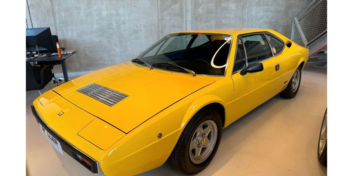 Ferrari Dino GT4 24.942 km 99.999 &euro; Kleinmachnow 14532