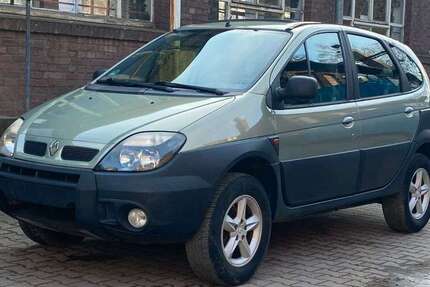 Renault Scenic 220.000 km 800 &euro; Solingen 42657