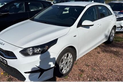 Kia ceed / Ceed 67.290 km 15.899 &euro; Oberlungwitz 09353