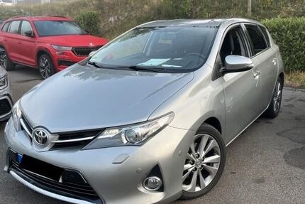 Toyota Auris 127.179 km 9.100 € Iserlohn 58638