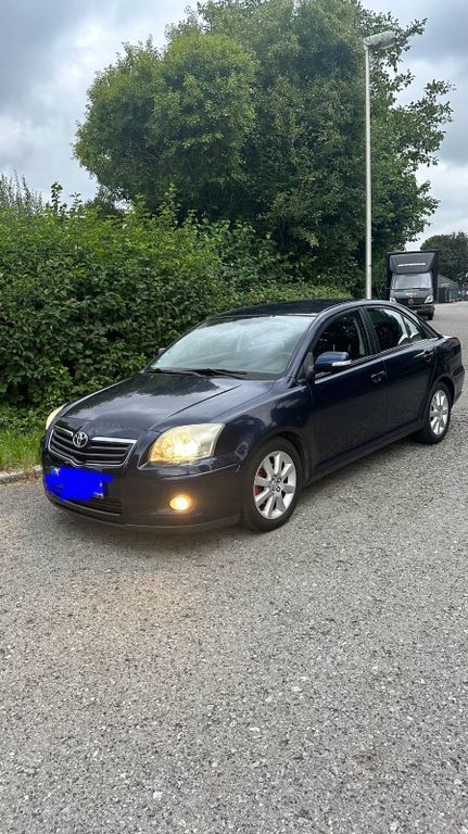 Toyota Avensis 178.000 km 3.655 € Schwaikheim 71409