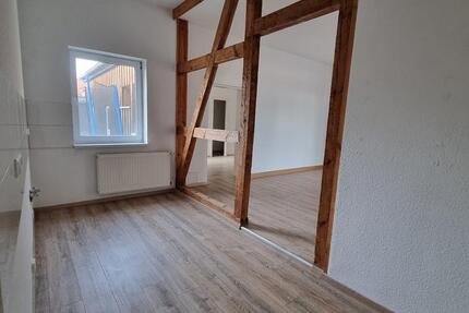 Wohnung Friedland - 3 Zimmer, 108 m&sup2;, 650&euro; | Angebot:26057836