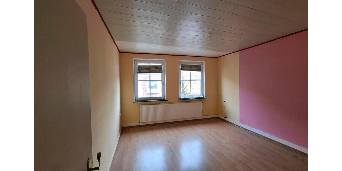 Etagenwohnung Emden - 3 Zimmer, 70 m&sup2;, 450&euro; | Angebot:26397740