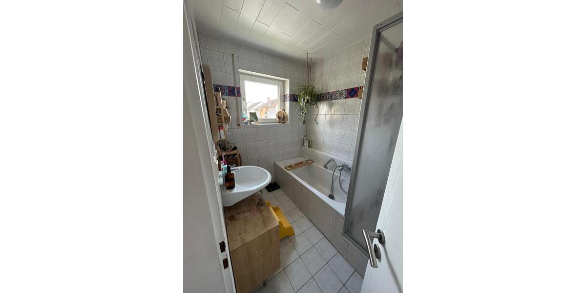 Etagenwohnung Gerolzhofen - 5 Zimmer, 104 m&sup2;, 742&euro; | Angebot:25917529