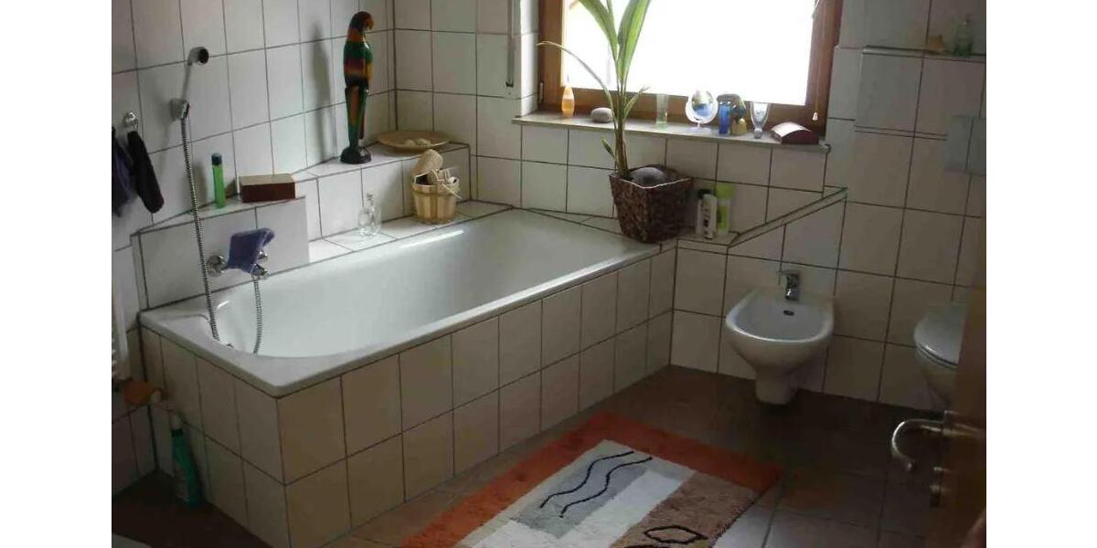 Etagenwohnung Babenhausen - 4.5 Zimmer, 115 m&sup2;, 1.250&euro; | Angebot:26507573