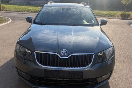 Skoda Octavia 144.000 km 13.490 &euro; Donaueschingen 78166