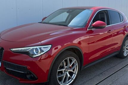Alfa Romeo Stelvio 129.597 km 14.900 &euro; Neuenstein 74632