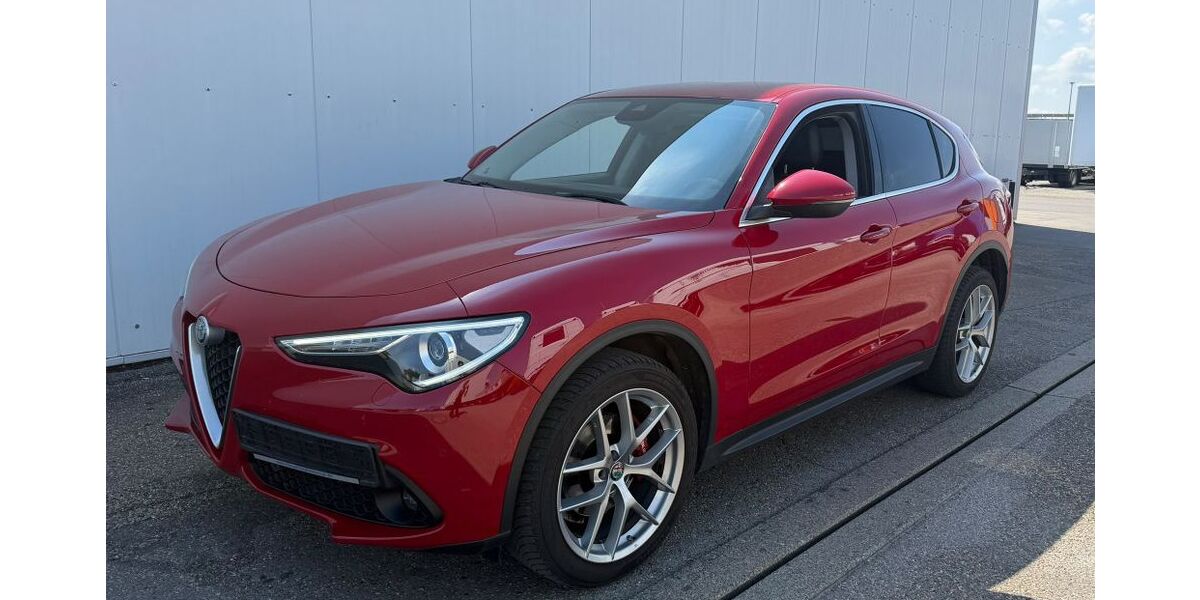 Alfa Romeo Stelvio 129.597 km 14.900 &euro; Neuenstein 74632
