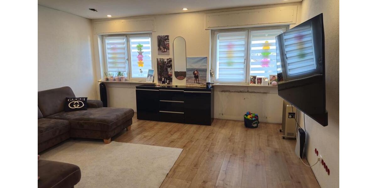 Etagenwohnung Buchen (Odenwald) - 4 Zimmer, 108 m&sup2;, 220.000&euro; | Angebot:26867413