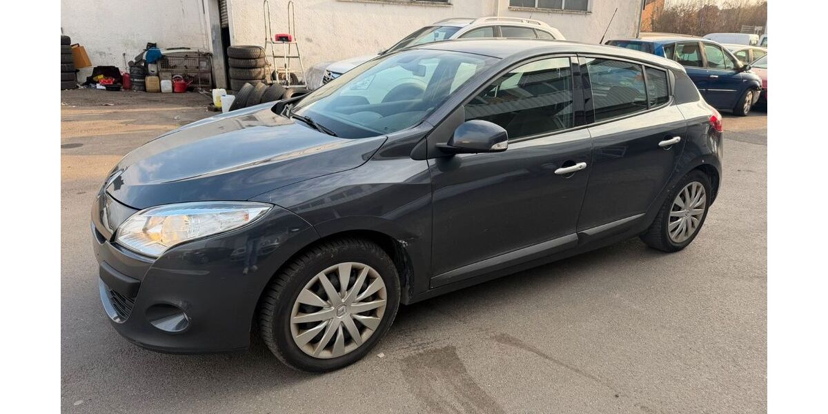Renault Megane 220.000 km 1.999 &euro; Diez 65582