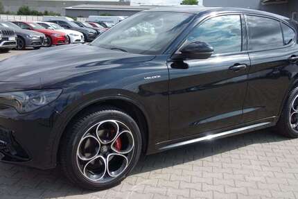 Alfa Romeo Stelvio 35.600 km 36.990 &euro; Reichenberg 97234