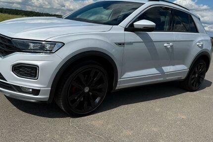 VW T-Roc 42.100 km 22.999 &euro; Velpke 38458