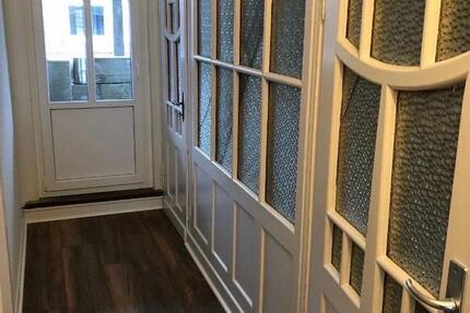 Gummersbach Innenstadt, 4 Zimmer Altbau Dachgeschoss, WG tauglich