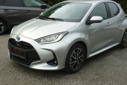 Toyota Yaris 2.765 km 19.990 € Estenfeld bei Würzburg 97230